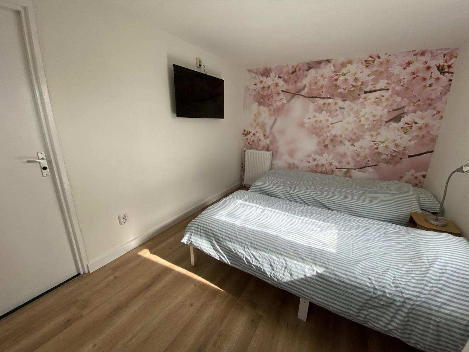 Apartment Veluwe Vakanties: Retreat With Private Sauna In National Park *