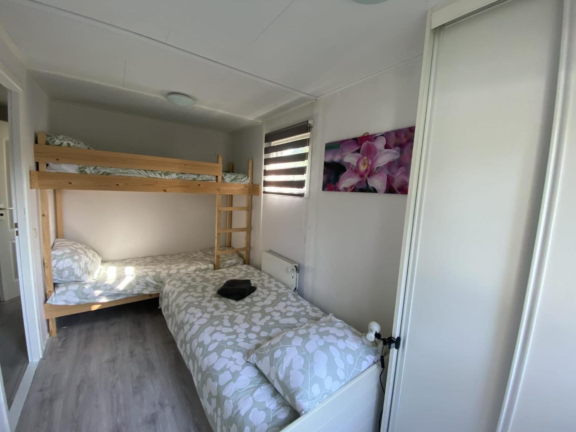 Veluwe Vakanties: Retreat With Private Sauna In National Park Apartment