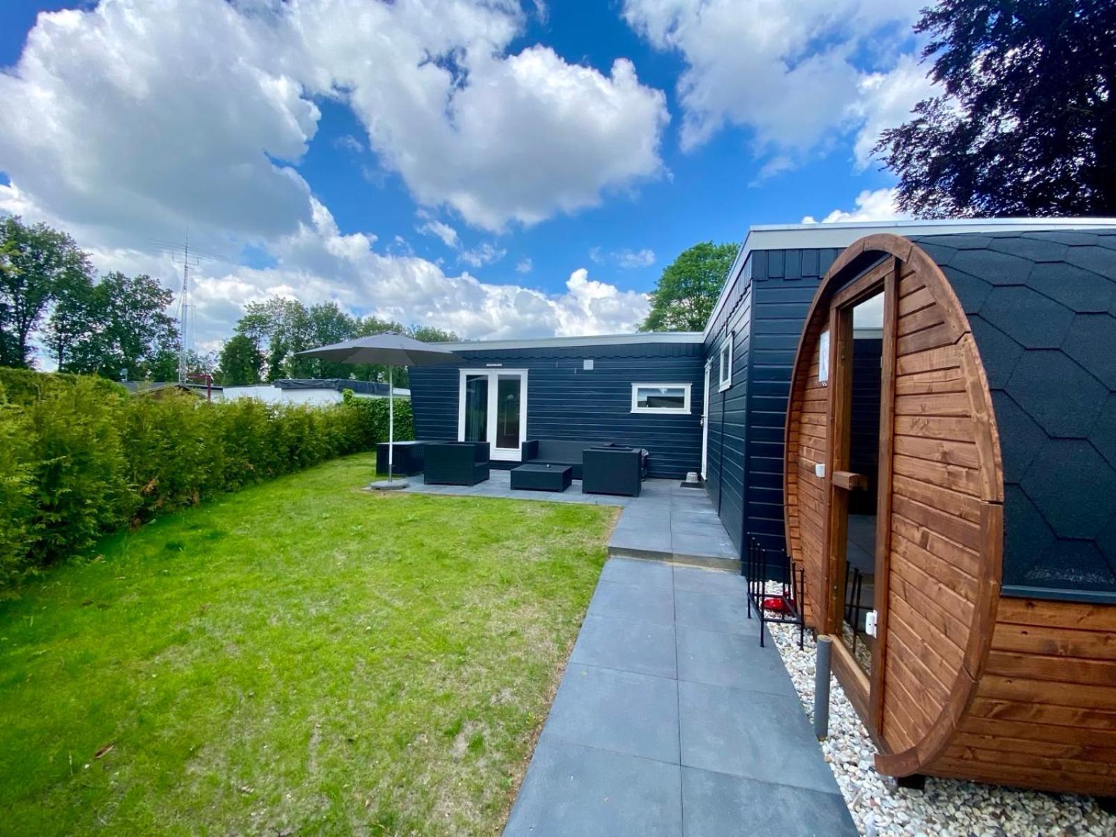 Veluwe Vakanties: Retreat With Private Sauna In National Park Apartment *